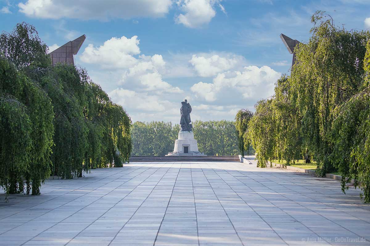 Sowjetisches Ehrenmal im Treptower Park Sowjetisches Ehrenmal im Treptower Park