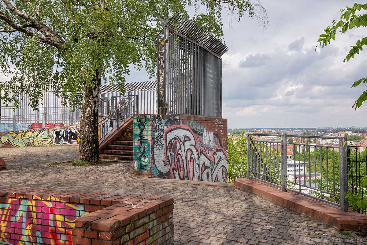 Flakturm im Volkspark Humboldthain