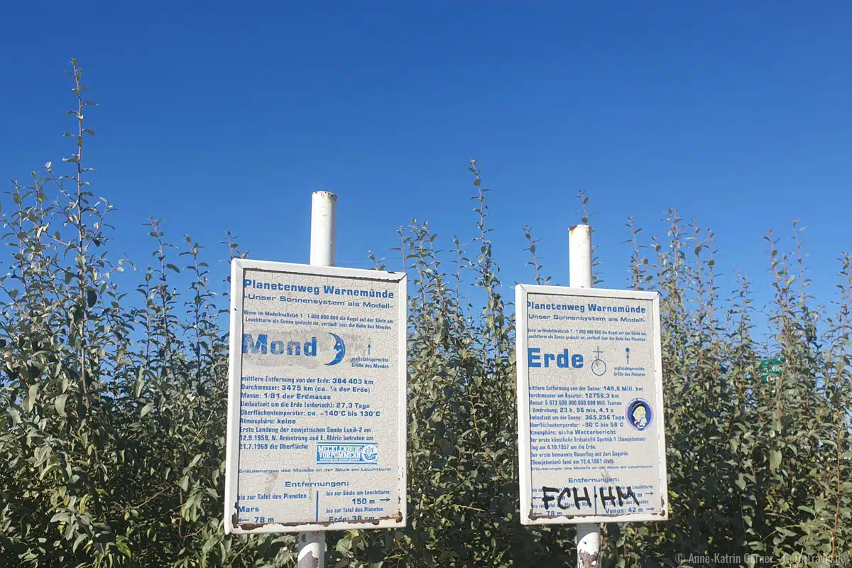 Informationstafeln zum Planetenweg Warnemünde Informationstafeln zum Planetenweg Warnemünde