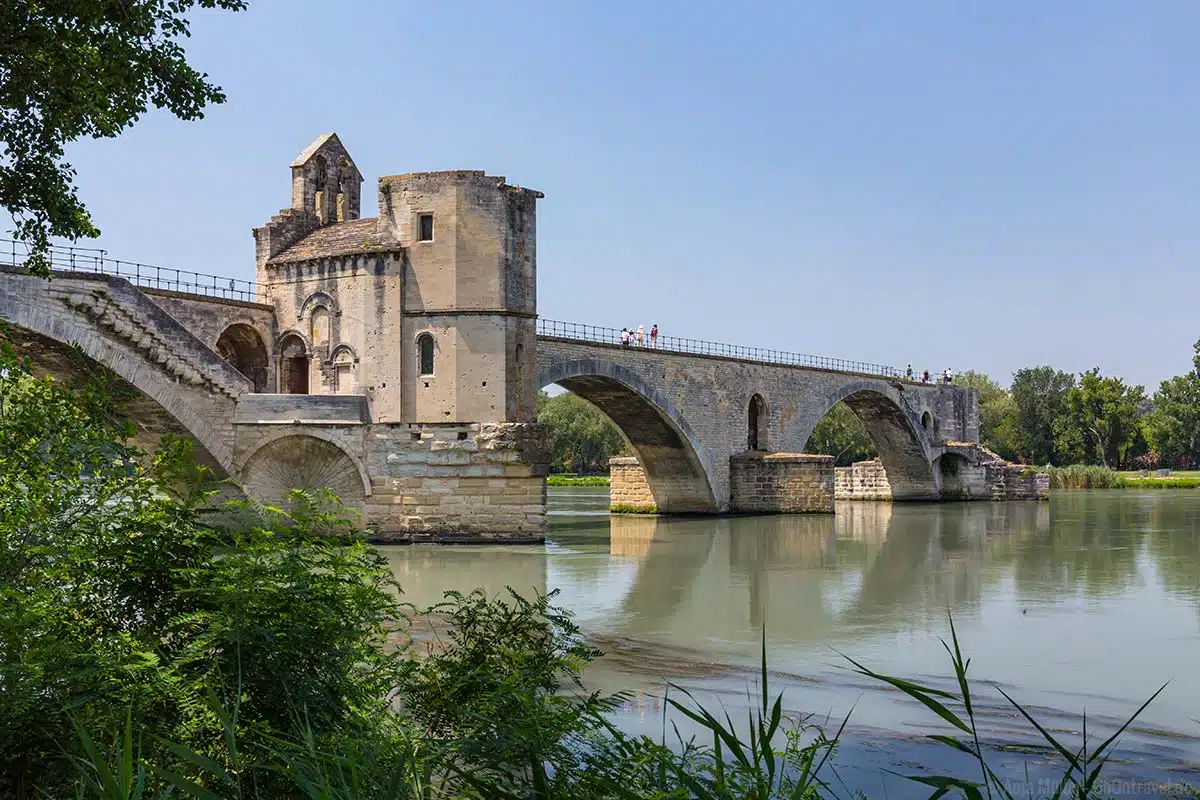 Die Saint-Bénezet-Brücke in Avignon