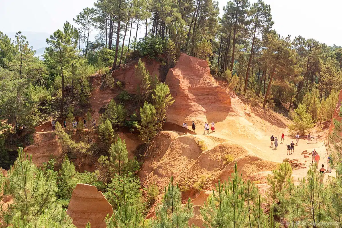 Der Ockerpfad bei Roussillon in der Provence Der Ockerpfad bei Roussillon in der Provence