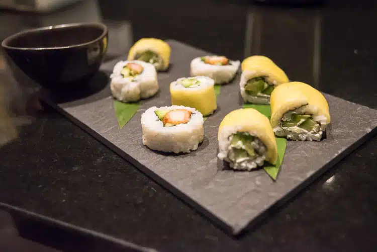 Meine ersten Sushirollen, bereit zum Verzehr. Meine ersten Sushirollen, bereit zum Verzehr.