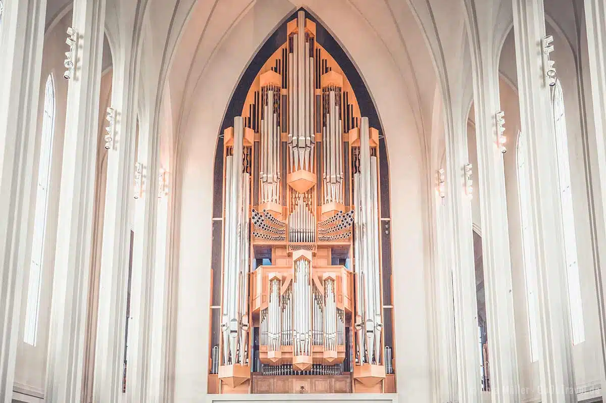 Die Orgel in der Kirche von Reykjavík Die Orgel in der Kirche von Reykjavík