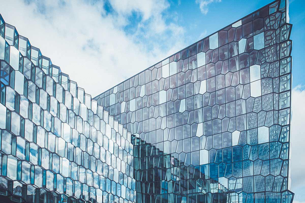 Harpa Konzerthalle hat eine tolle Fassade