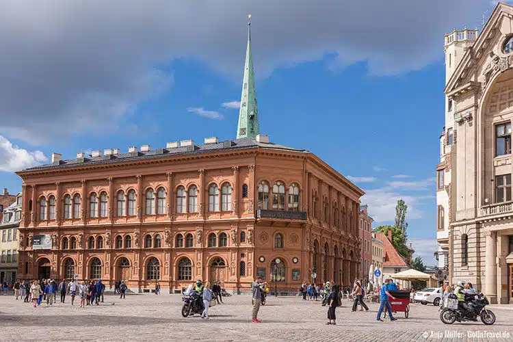 Die Rigaer Börse am Domplatz Die Rigaer Börse am Domplatz