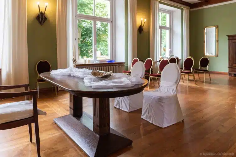 Hochzeitszimmer im Schloss Zinzow Hochzeitszimmer im Schloss Zinzow
