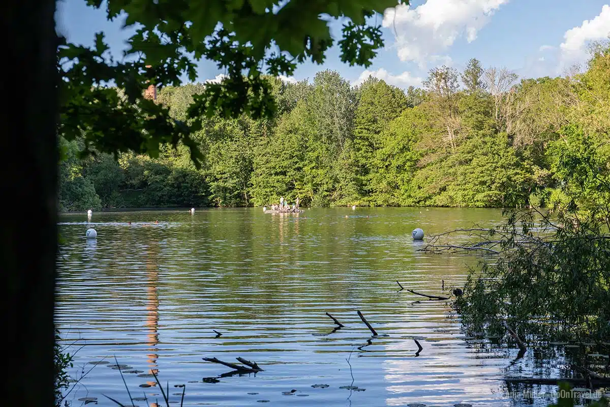 Der Teufelssee ist ein beliebter Badesee in Berlin Der Teufelssee ist ein beliebter Badesee in Berlin