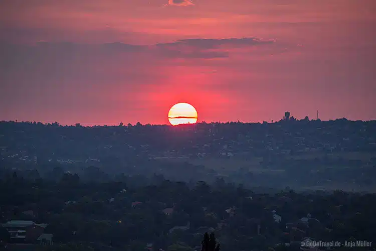 Sonnenuntergang über Johannesburg