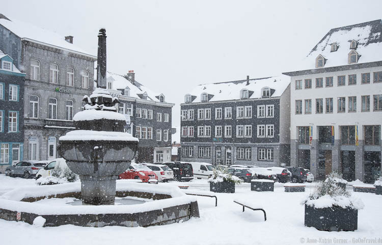 Place Saint-Remacle in Stavelot im Winter Place Saint-Remacle in Stavelot im Winter
