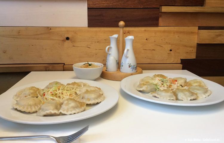 Piroggen (Pierogi) - polnische Teigtaschen Piroggen (Pierogi) - polnische Teigtaschen