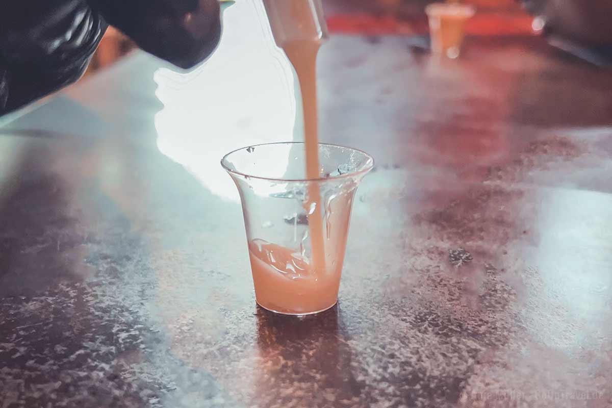 Moonshine Tasting in der Sugarlands Distilling Company