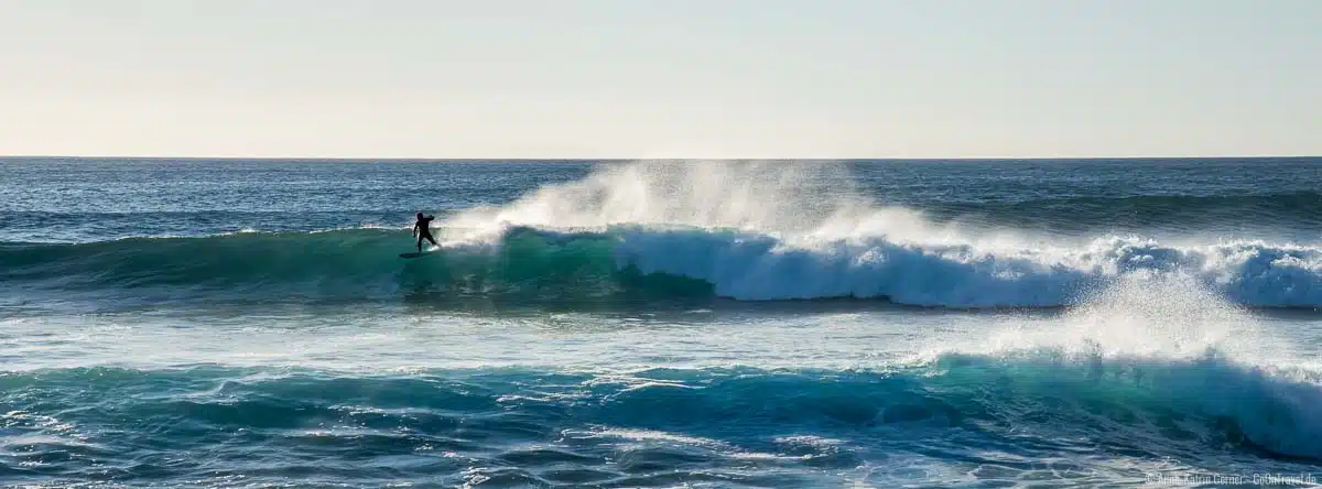 Surfer an der Nordküste von Lanzarote Surfer an der Nordküste von Lanzarote