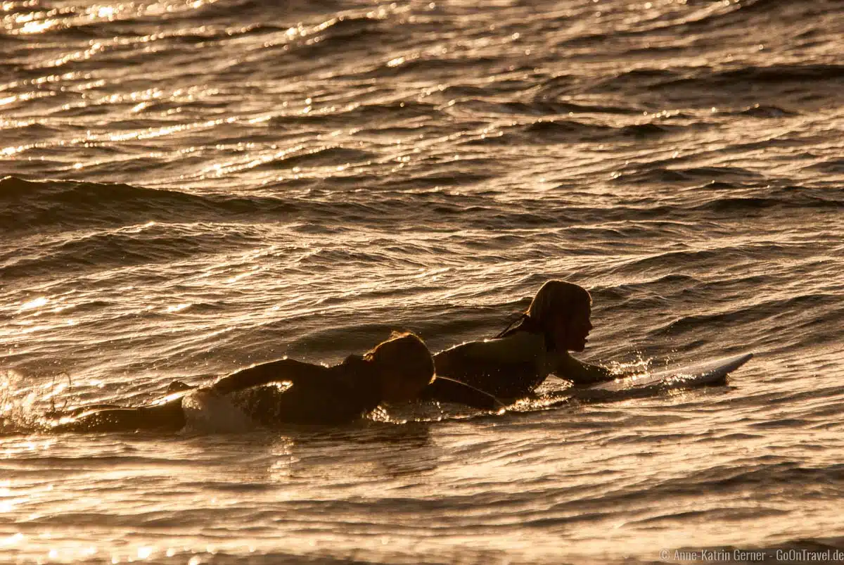 Kleine Sylter Surfer im Abendlicht Kleine Sylter Surfer im Abendlicht