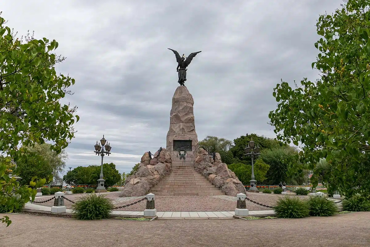 Die Russalka Statue