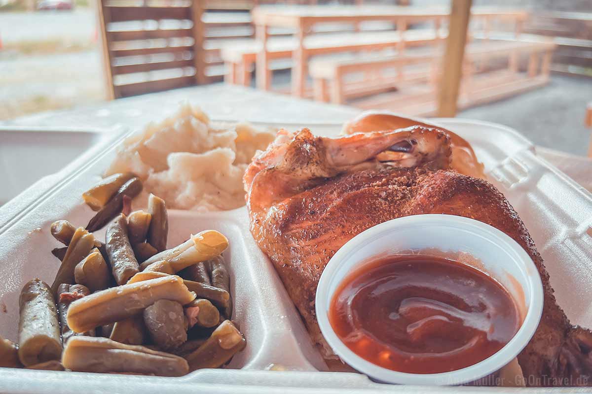 Bustin' Butts BBQ Bustin' Butts BBQ