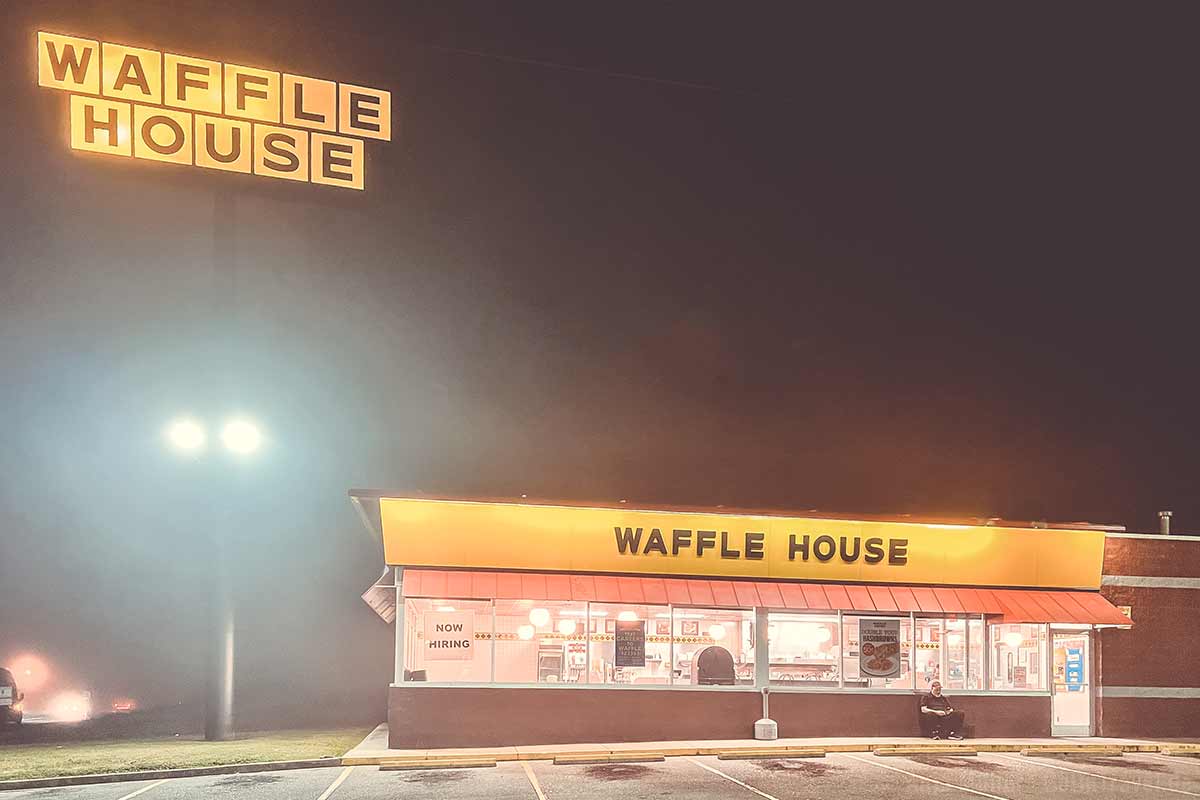 Eins der sieben Waffle House in Tennessee Eins der sieben Waffle House in Tennessee