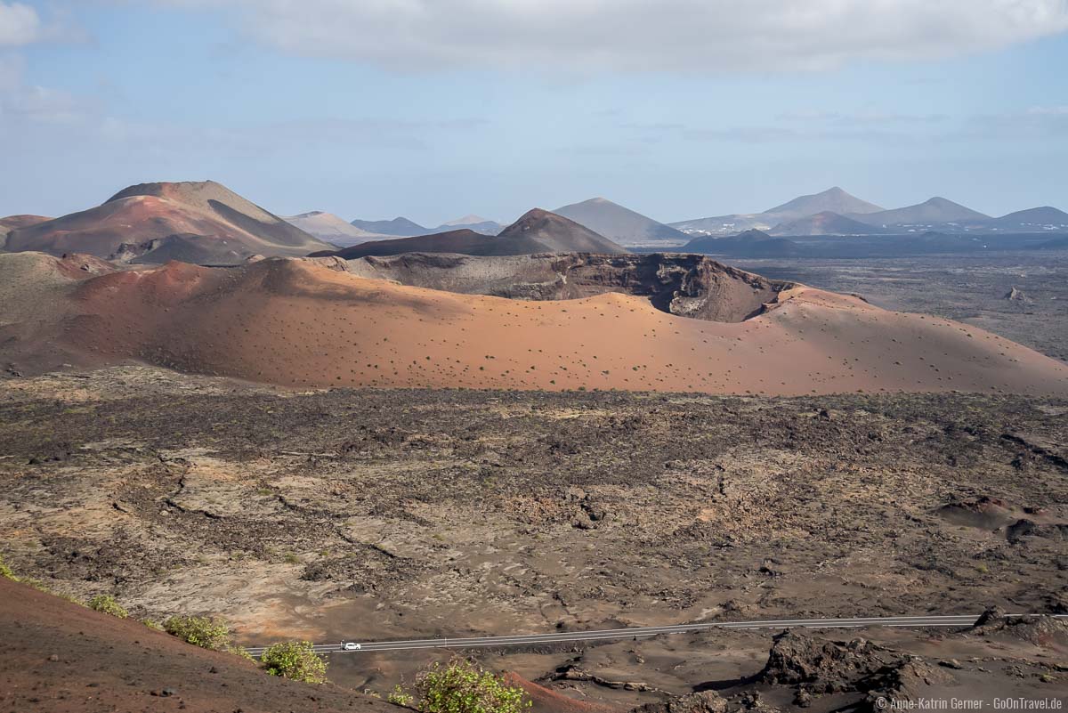 Höhepunkt der Bustour durch den Timanfaya Nationalplark ist dieser Ausblick