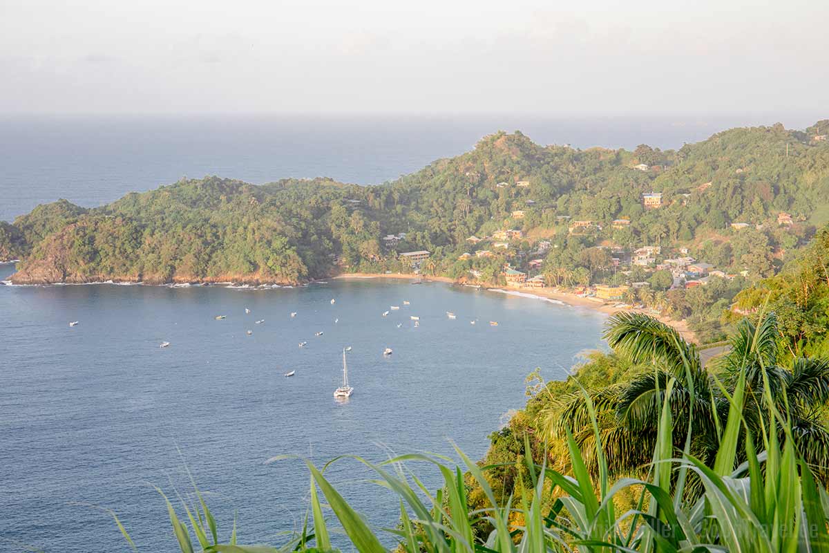 Bucht zum Sonnenuntergang auf Tobago