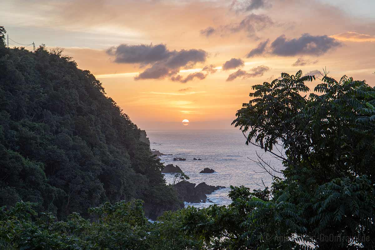 Sonnenuntergang auf Tobago