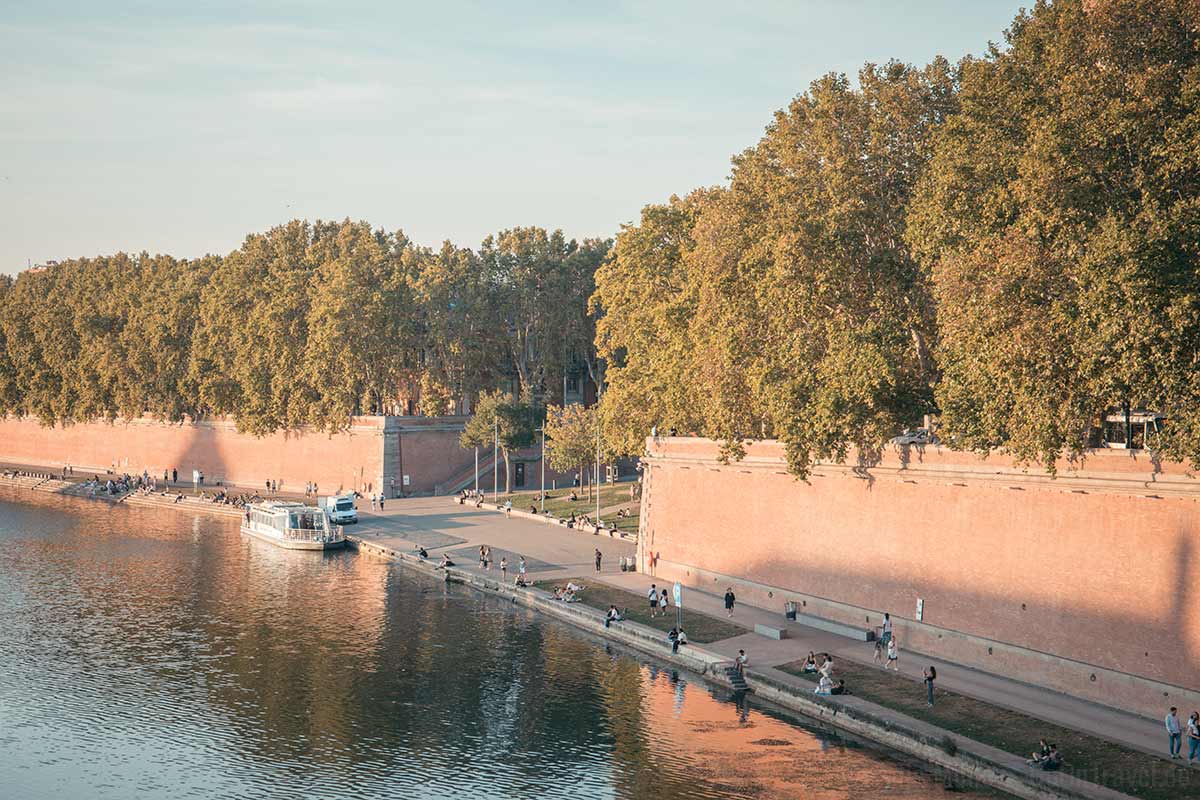 Garonne-Ufer Promenade in Toulouse