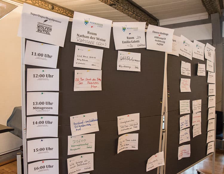 Die Sessions am ersten Tag Die Sessions am ersten Tag