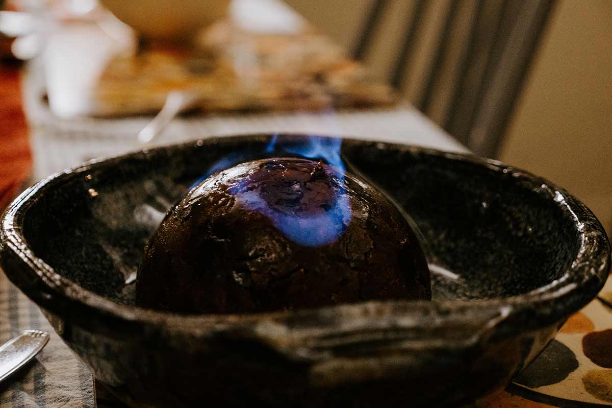 Der Plum Pudding darf an Weihnachten in England nicht fehlen.