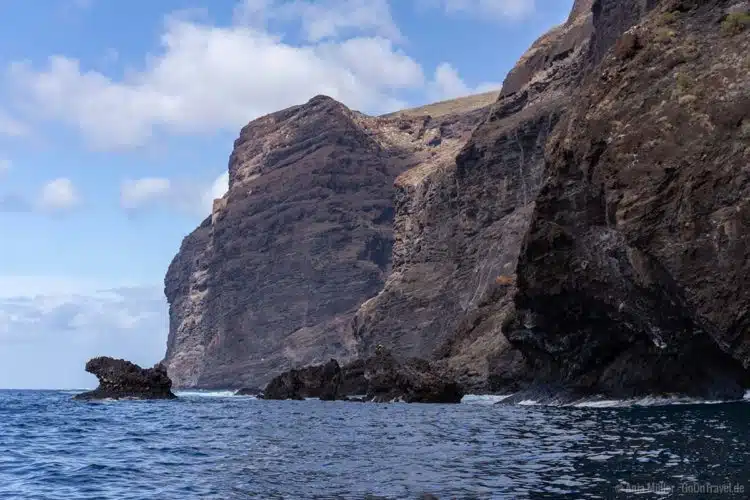 Die Steilküste vor Los Gigantes Die Steilküste vor Los Gigantes