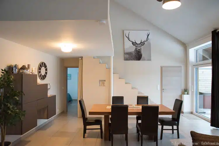 Essbereich im moderen Ferienappartement Essbereich im moderen Ferienappartement
