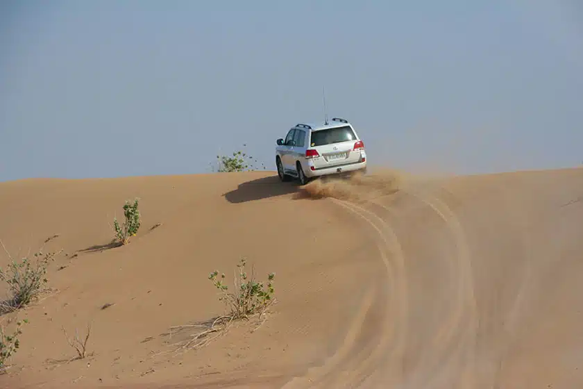 Mit dem Jeep durch die Wüste Mit dem Jeep durch die Wüste